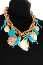 Load image into Gallery viewer, Chunky Sea Shell Charm Statement Necklace