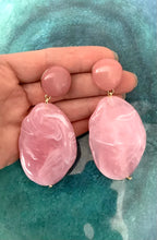 Load image into Gallery viewer, Pink Acrylic Bead Earrings
