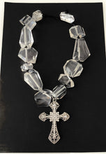 Load image into Gallery viewer, Clear Chunky Bead and Cross Necklace
