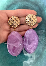 Load image into Gallery viewer, Lilac Over Sized Acrylic Earrings
