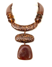 Load image into Gallery viewer, Amber Resin Geometric Necklace
