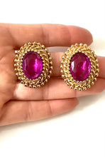 Load image into Gallery viewer, Clip On Purple Vintage Earrings
