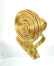 Load image into Gallery viewer, Gold Wire Spiral Ring
