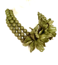 Load image into Gallery viewer, Khaki Green Resin Flower Necklace
