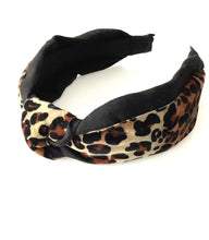 Load image into Gallery viewer, Leopard Print Knot Headband
