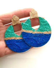 Load image into Gallery viewer, Clip On Blue and Turquoise Earrings
