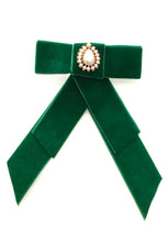 Load image into Gallery viewer, Green Velvet Bow Brooch
