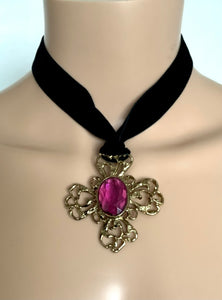 Purple Jewelled Vintage Pendant Necklace