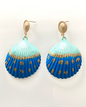 Load image into Gallery viewer, Mermaid Shell Earrings
