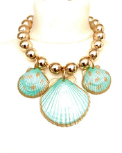 Load image into Gallery viewer, Gold Bead Mermaid Shell Necklace
