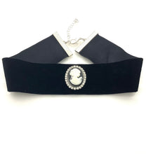 Load image into Gallery viewer, Black Velvet Cameo Choker Necklace
