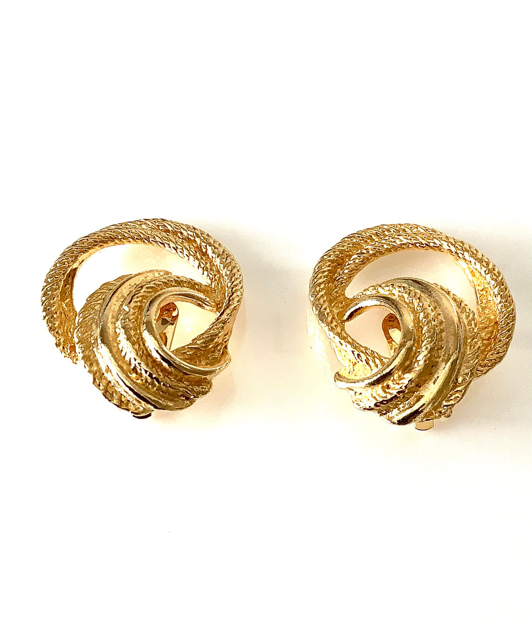 Clip On Vintage Gold Swirl Earrings