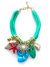 Load image into Gallery viewer, Chunky Beach Charm Necklace
