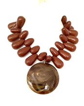 Load image into Gallery viewer, Brown Resin Pendant Necklace
