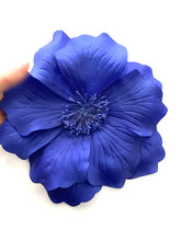 Load image into Gallery viewer, Over-Sized Blue Flower Corsage Brooch

