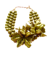 Load image into Gallery viewer, Khaki Green Resin Flower Necklace
