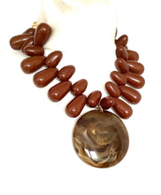 Load image into Gallery viewer, Brown Resin Pendant Necklace
