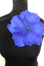 Load image into Gallery viewer, Over-Sized Blue Flower Corsage Brooch
