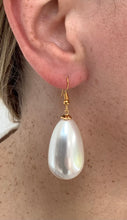 Load image into Gallery viewer, Pearl Teardrop Earrings
