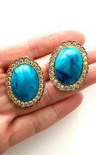 Load image into Gallery viewer, Clip On Turquoise Vintage Earrings
