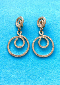 Clip On Gold Vintage Spiral Earrings