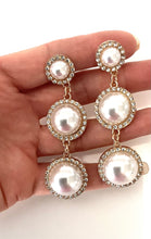 Load image into Gallery viewer, Clip On Pearl Three Tier Earrings
