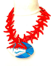 Load image into Gallery viewer, Red Starfish Wooden Fish Necklace
