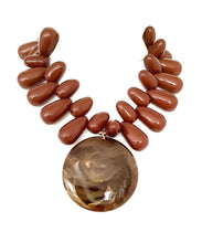 Load image into Gallery viewer, Brown Resin Pendant Necklace
