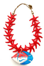 Load image into Gallery viewer, Red Starfish Wooden Fish Necklace
