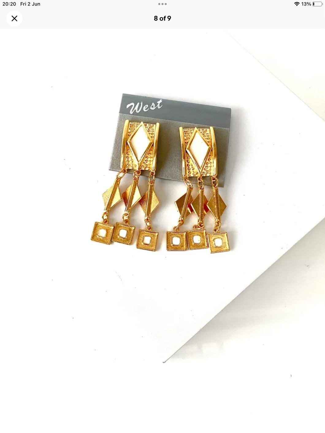 Clip On Gold and White Vintage 80’s Earrings
