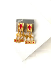 Load image into Gallery viewer, Clip On Vintage Gold and Pink Earrings
