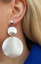 Load image into Gallery viewer, Silver Double Disc Earrings
