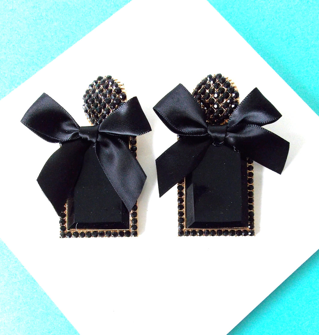 Black Rectangle Bow Earrings