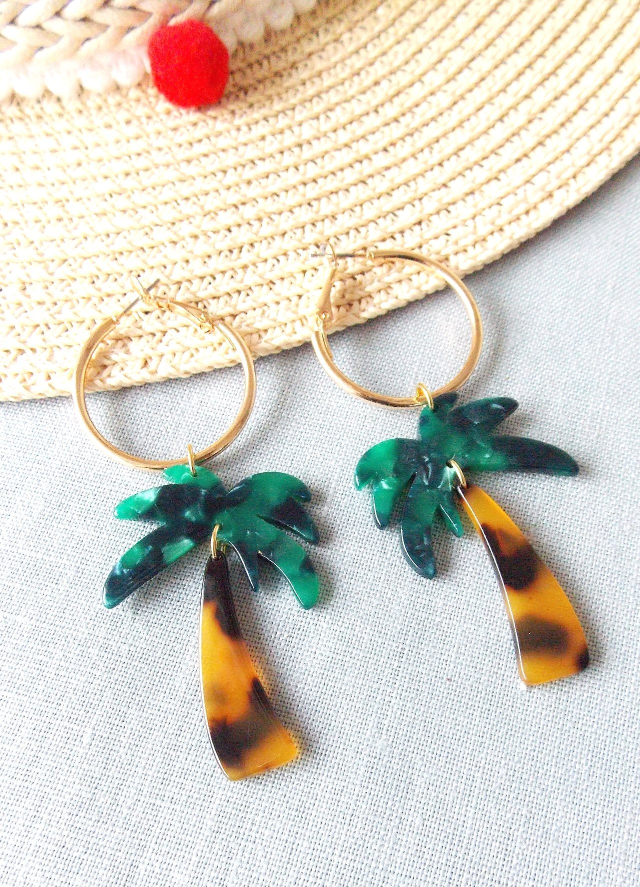 Palmetto tree store earrings